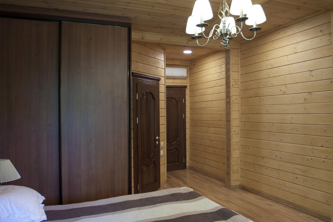 Комплекс Відпочинку Goldfіsh Сlub Guest House Babintsy ห้อง รูปภาพ
